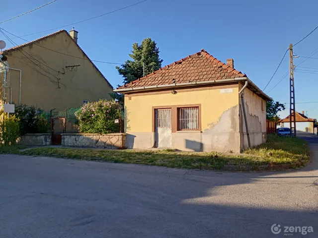 Eladó ház Mezőkövesd, Liliom utca 71 nm