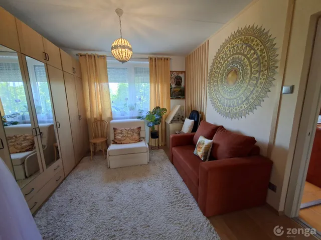 Eladó lakás Debrecen, Tócóskert 74 nm