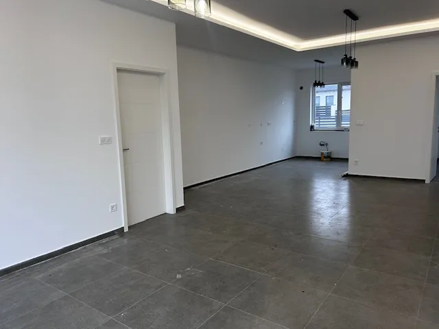 Kiadó ház Budapest XVII. kerület, Rákosliget 120 nm