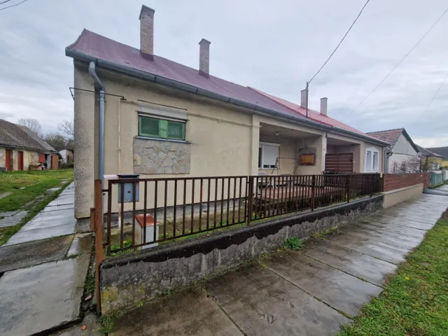 Eladó ház Csokonyavisonta 102 nm