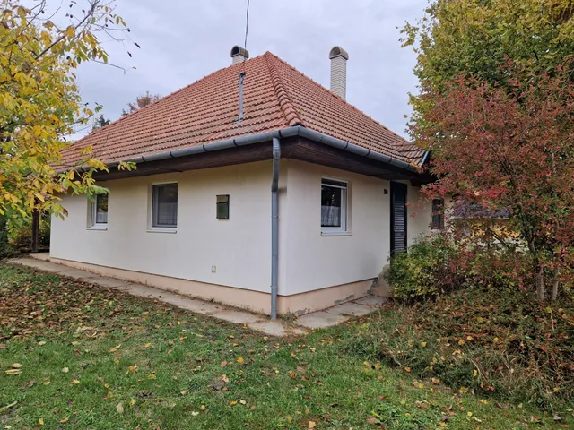 Eladó ház Miháld 75 nm