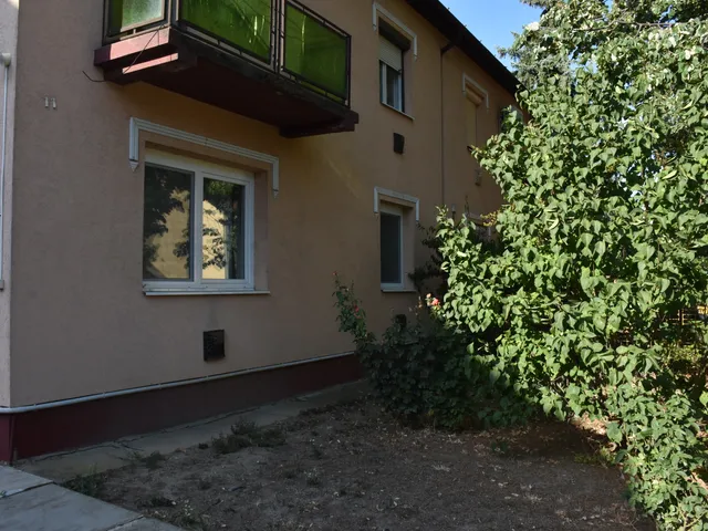 Eladó lakás Törökszentmiklós 65 nm