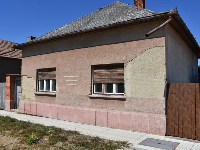 Eladó ház Törökszentmiklós 61 nm