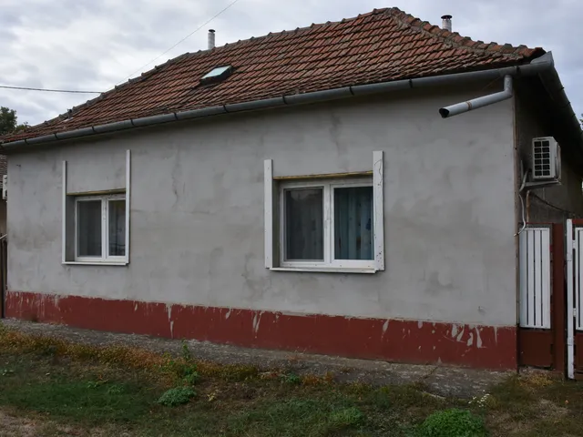 Eladó ház Törökszentmiklós, Alvég 84 nm