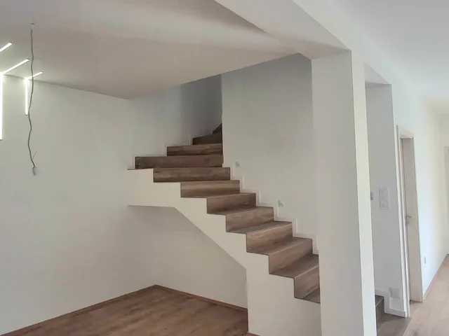 Eladó ház Debrecen, Homokkert, Óvoda utca 34. 162 nm