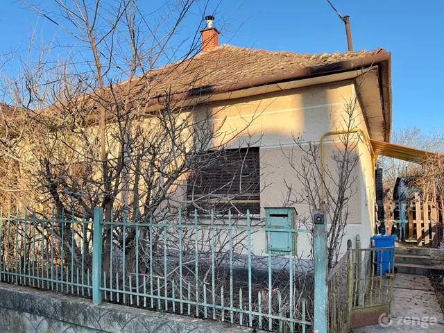 Eladó ház Mezőhegyes 81 nm