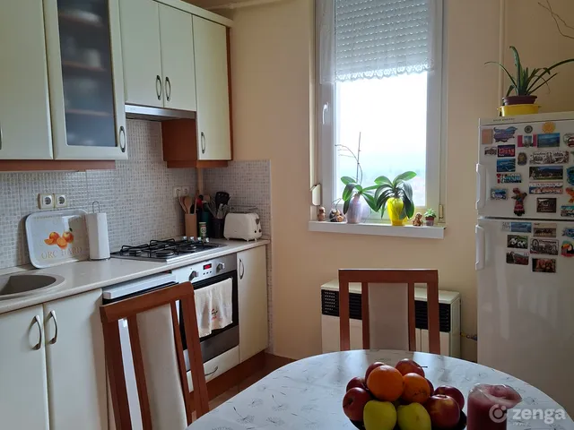 Eladó lakás Szekszárd, Bottyánhegy 56 nm
