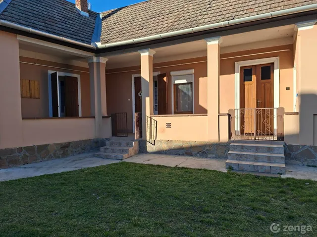 Eladó ház Cserépfalu 85 nm