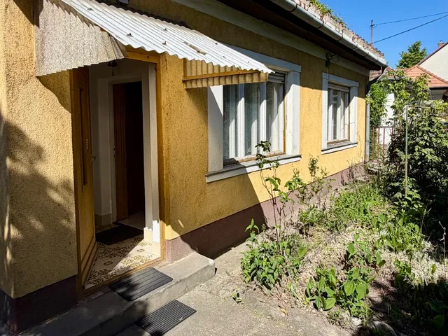 Eladó ház Budapest XX. kerület, Gubacsipuszta 165 nm