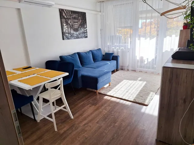 Eladó lakás Szeged, Tarján 77 nm