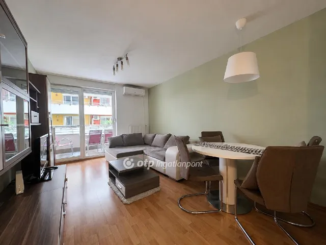 Eladó lakás Budapest VIII. kerület 61 nm