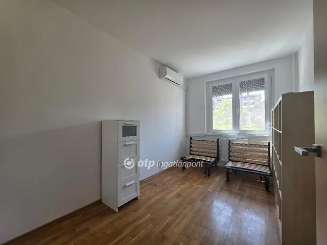 Eladó lakás Budapest VIII. kerület 68 nm