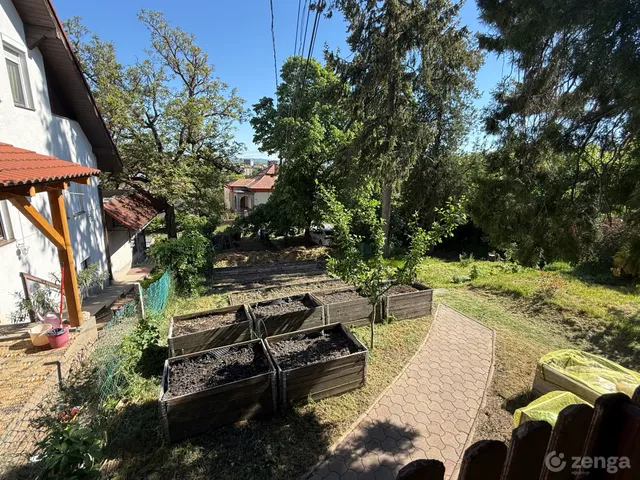 Eladó ház Pécs, Makár 88 nm