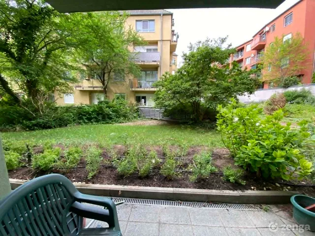 Eladó lakás Budaörs, Lakótelep 32 nm