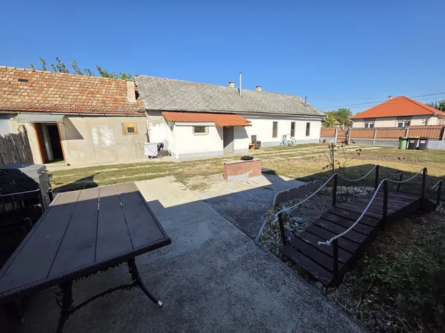 Eladó ház Balmazújváros, Daru 103 nm