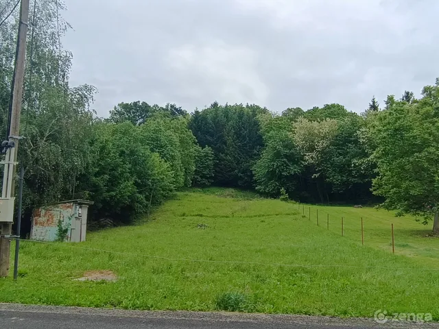 Eladó telek Dobronhegy 1800 nm