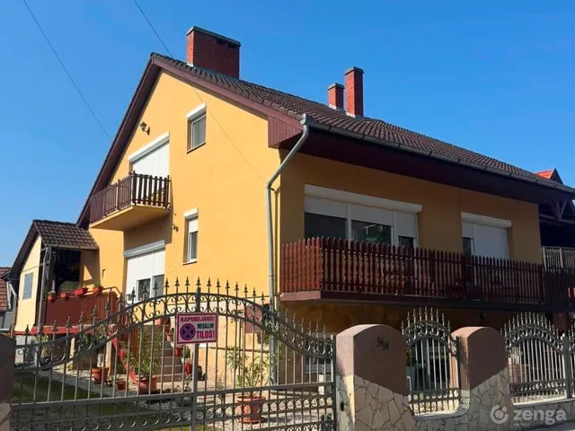 Eladó ház Lengyeltóti 240 nm