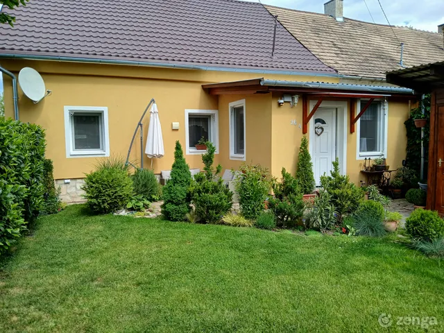 Eladó ház Siófok, Ezüstpart 45 nm