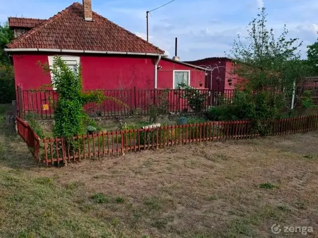 Eladó ház Kecskemét, Matkó 65 nm