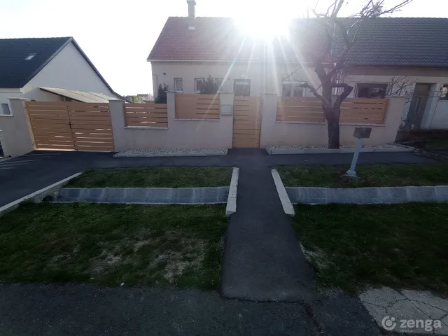 Eladó ház Ajka, Bányásztelep 75 nm