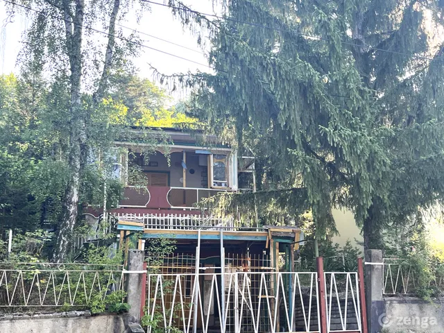 Eladó nyaraló Orfű 80 nm