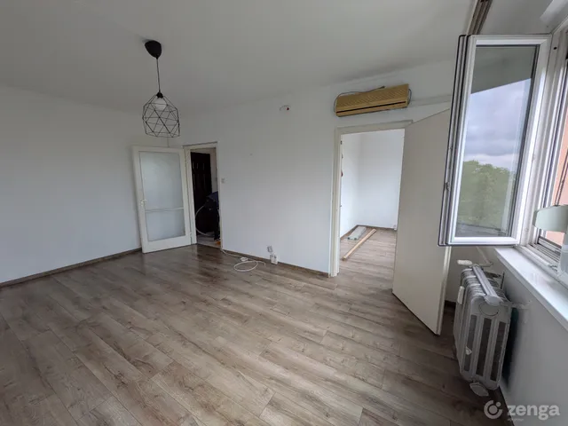 Eladó lakás Budapest XV. kerület, Újpalota, Fő tér 35 nm