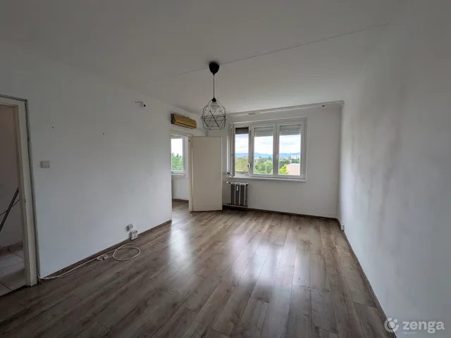 Eladó lakás Budapest XV. kerület, Újpalota 35 nm