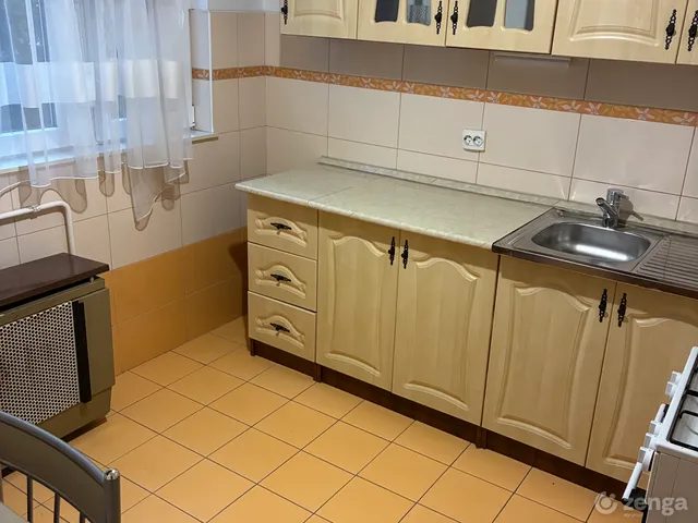 Kiadó lakás Veszprém, Egyetemváros 42 nm