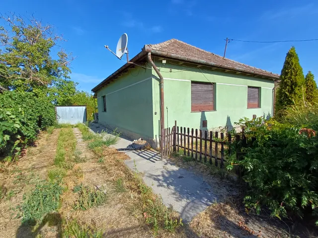 Eladó ház Isaszeg 85 nm
