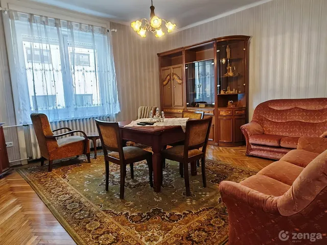 Kiadó ház Sopron, Belváros külső 82 nm