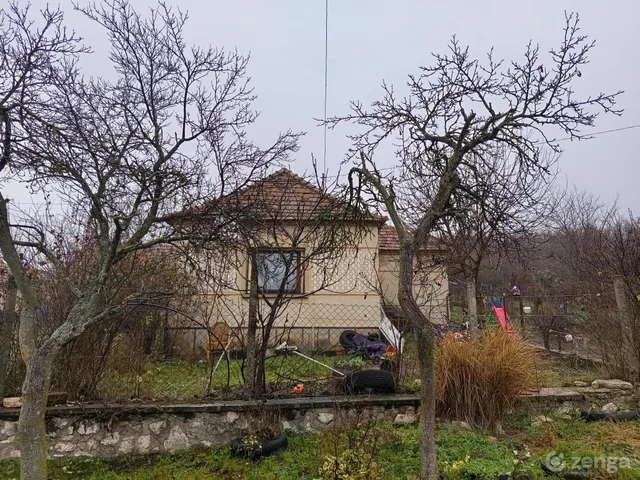 Eladó ház Szőc 80 nm
