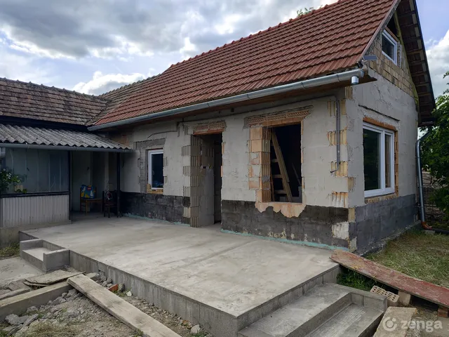 Eladó ház Ádánd 70 nm