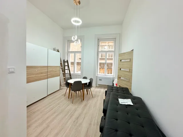 Eladó lakás Budapest V. kerület, Belváros 104 nm