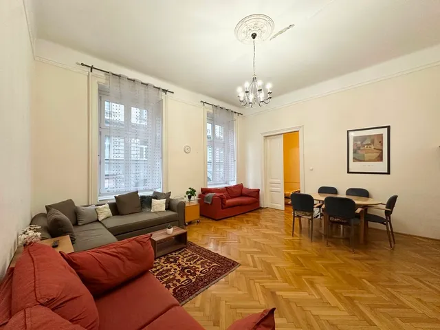 Eladó lakás Budapest VI. kerület, Nagykörúton belüli terület, Nagymező utca 83 nm