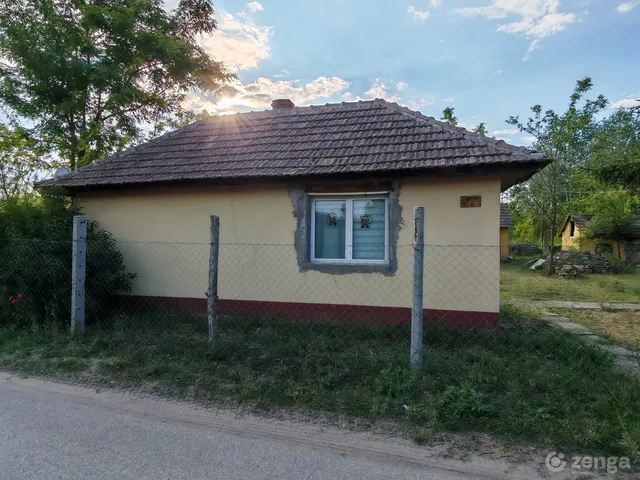Eladó ház Nyársapát 50 nm