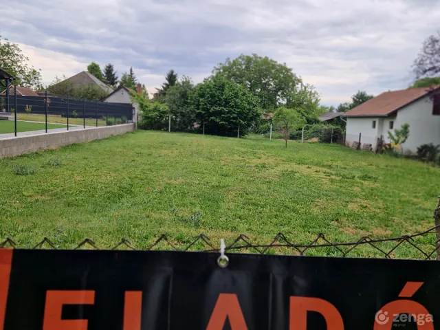 Eladó telek Balatonboglár 656 nm