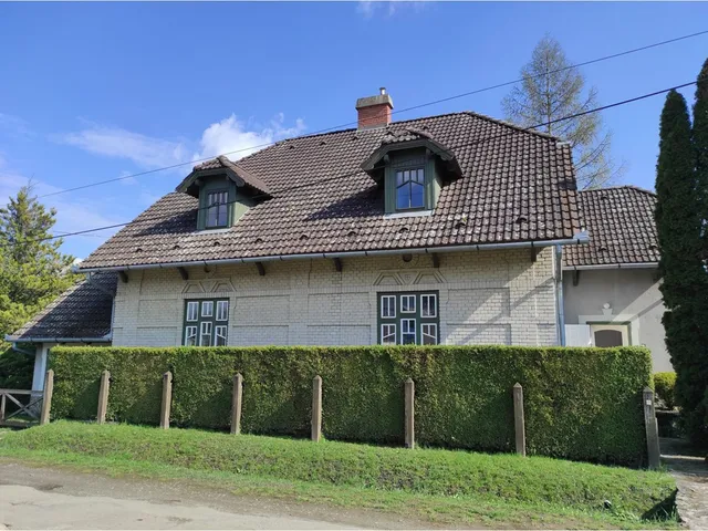 Eladó ház Diósjenő 161 nm