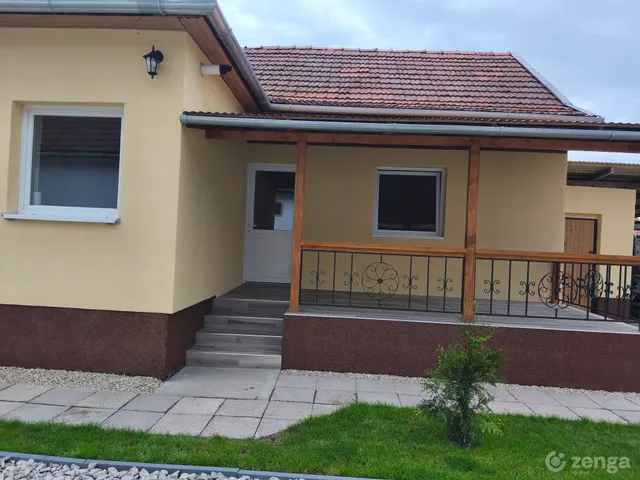 Eladó ház Elek 90 nm