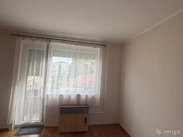 Eladó lakás Martfű 52 nm