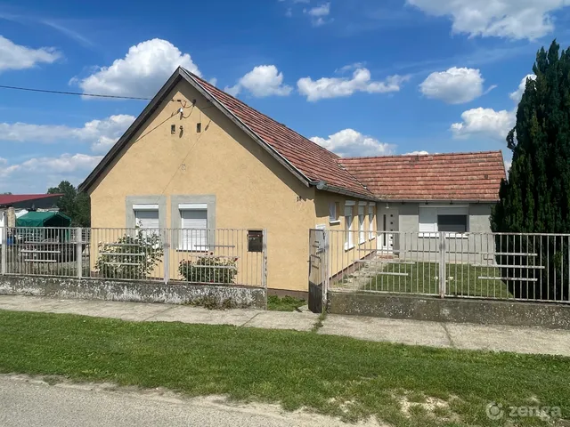 Eladó ház Töttös 92 nm
