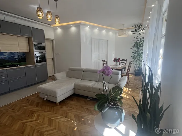 Eladó lakás Miskolc, Belváros 76 nm