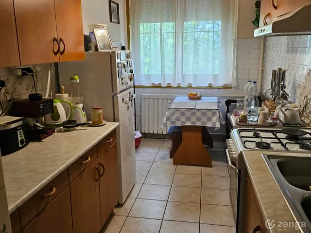 Eladó lakás Szolnok, TVM-lakótelep 53 nm