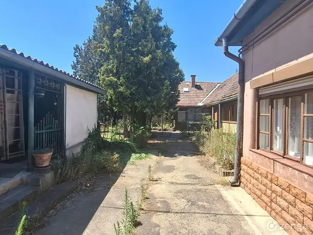 Eladó ház Budapest XXII. kerület, Nagytétény 210 nm