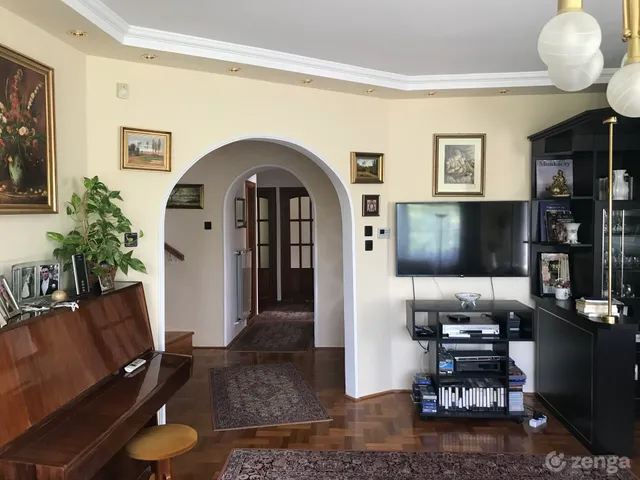 Eladó ház Nyíregyháza, Sóstógyógyfürdő 170 nm