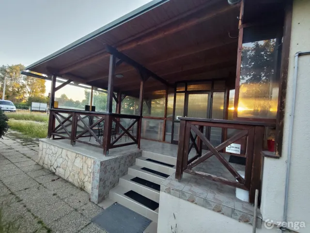 Eladó ház Szolnok, Szandaszőlős, Karinthy Frigyes út 107 nm