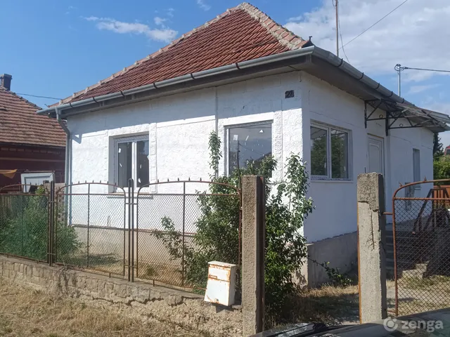 Eladó ház Tápiószecső, Gáborkút utca 28. 88 nm