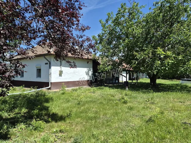 Eladó ház Sarud 67 nm