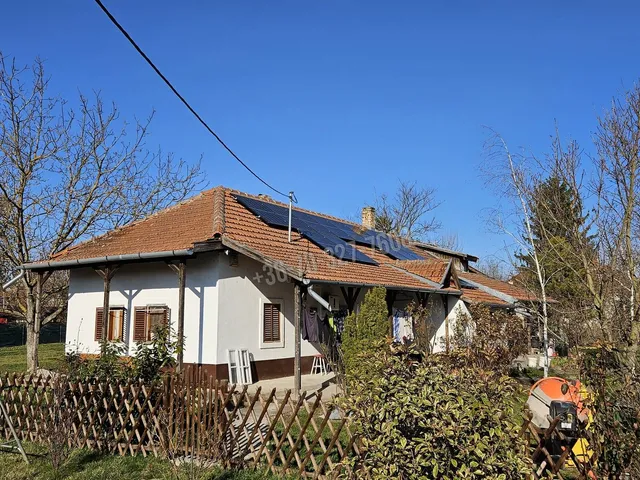 Eladó ház Sarud 73 nm