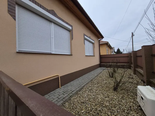 Eladó ház Tiszafüred 100 nm