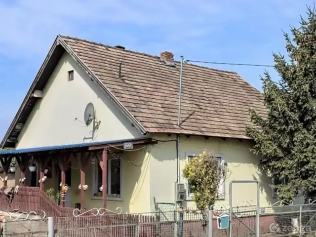 Eladó ház Bicske 90 nm